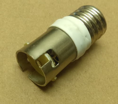 E17 INTERMEDIATE BASE TO 1 PIN BAYONET BA15S LIGHT BULB SOCKET CONVERTER ADAPTER